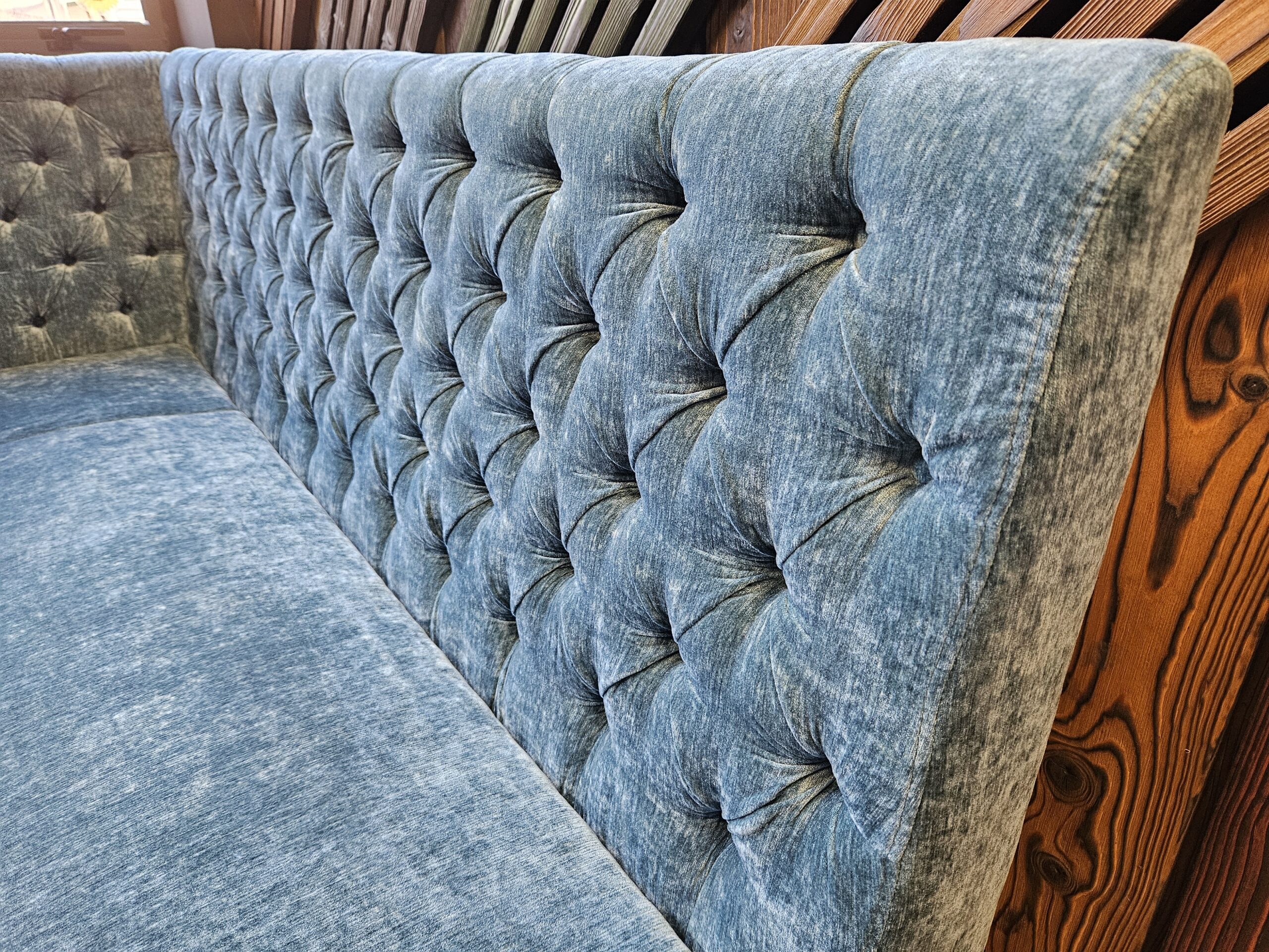 !SALE! Chesterfield Style L-shaped Banquette Seating 200 cm x 150 cm - Image 8