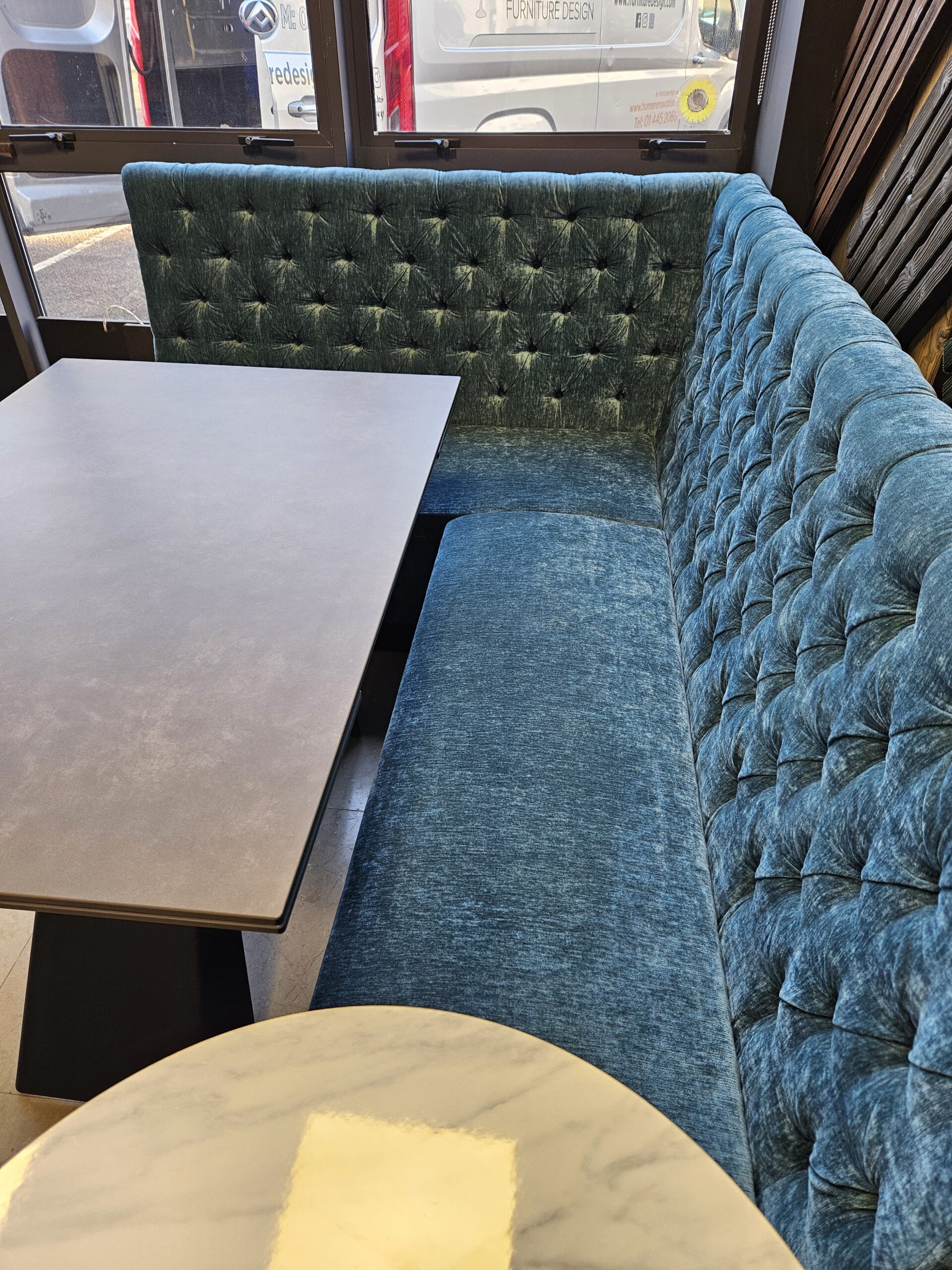 !SALE! Chesterfield Style L-shaped Banquette Seating 200 cm x 150 cm - Image 11