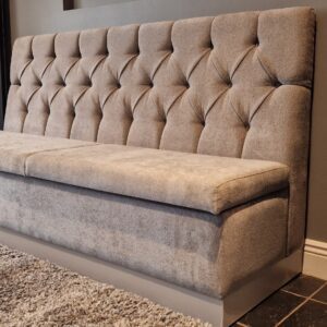 Bespoke Chesterfield Style Banquette Seating 180 cm