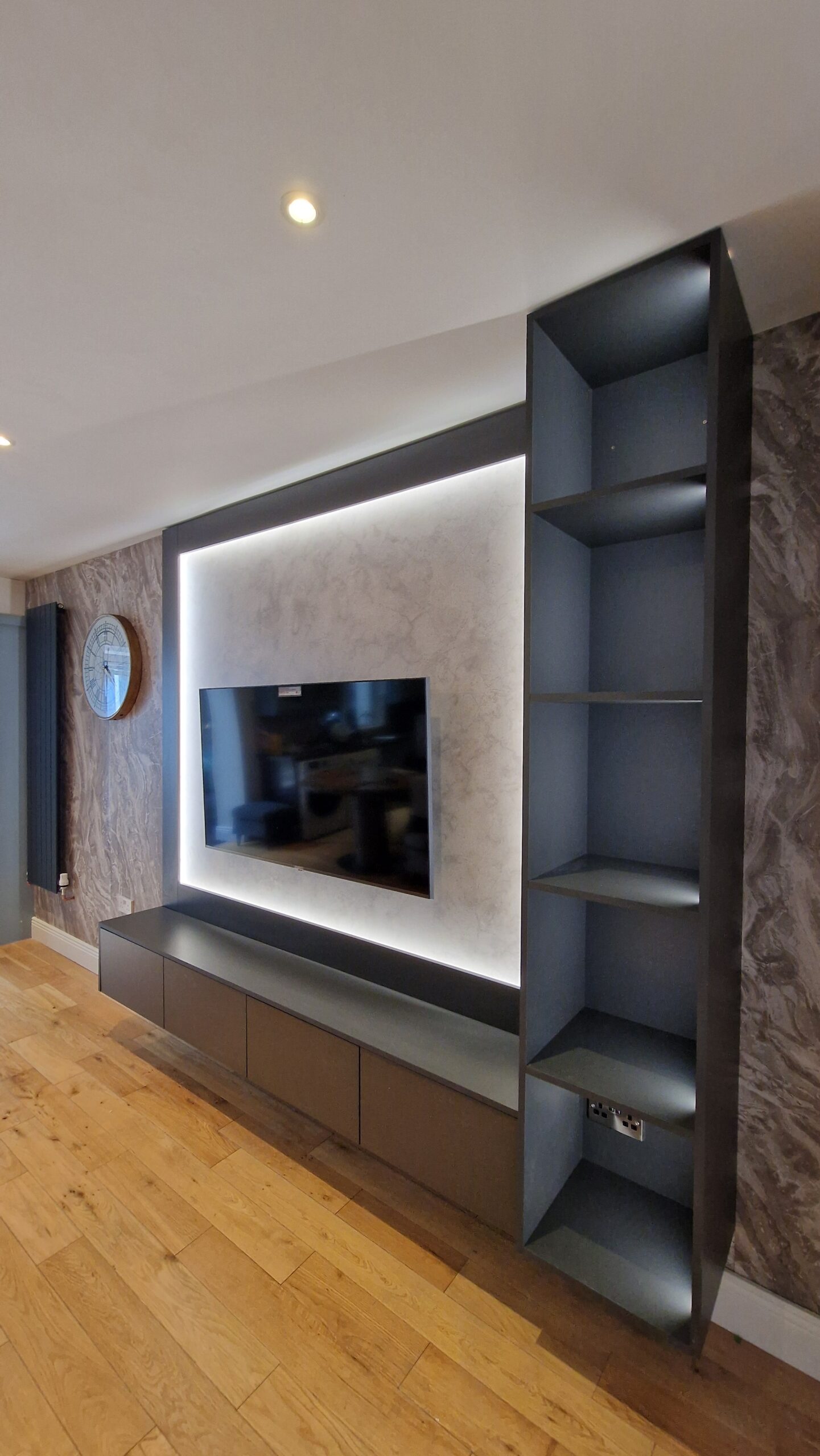 Bespoke Feature Wall – Modern Design - Image 5