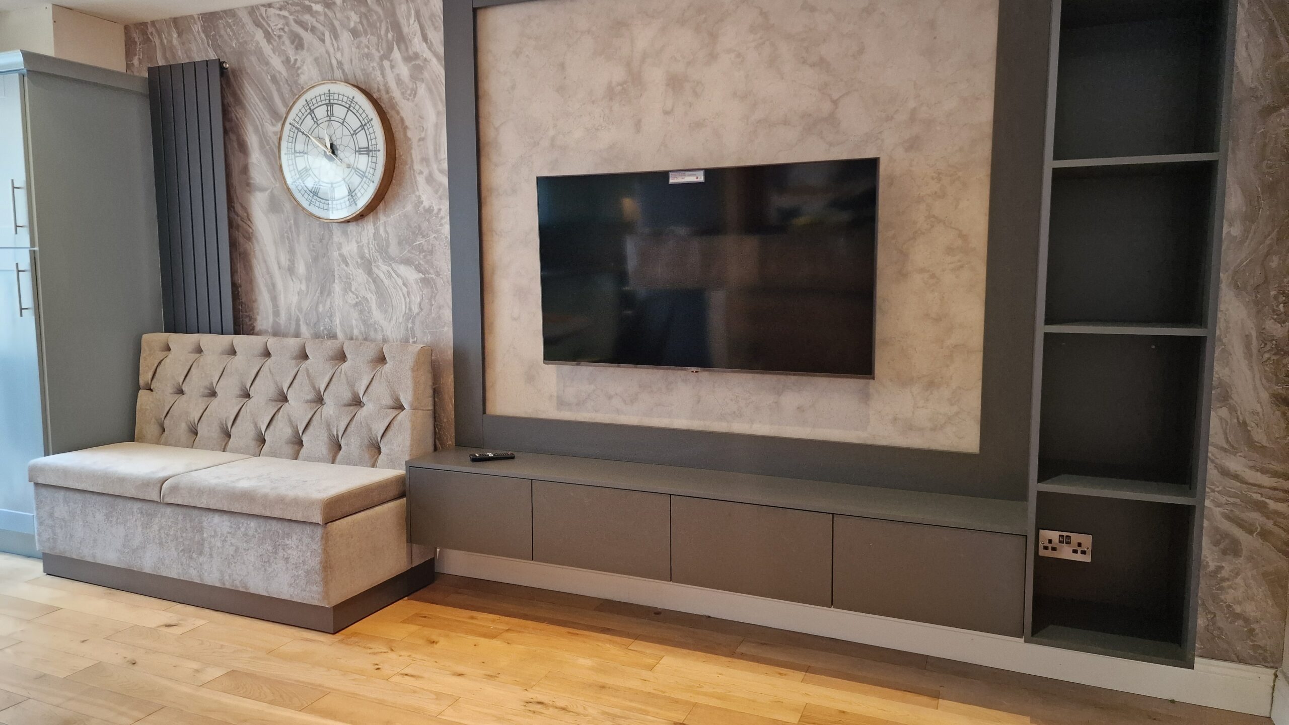 Bespoke Feature Wall – Modern Design - Image 7