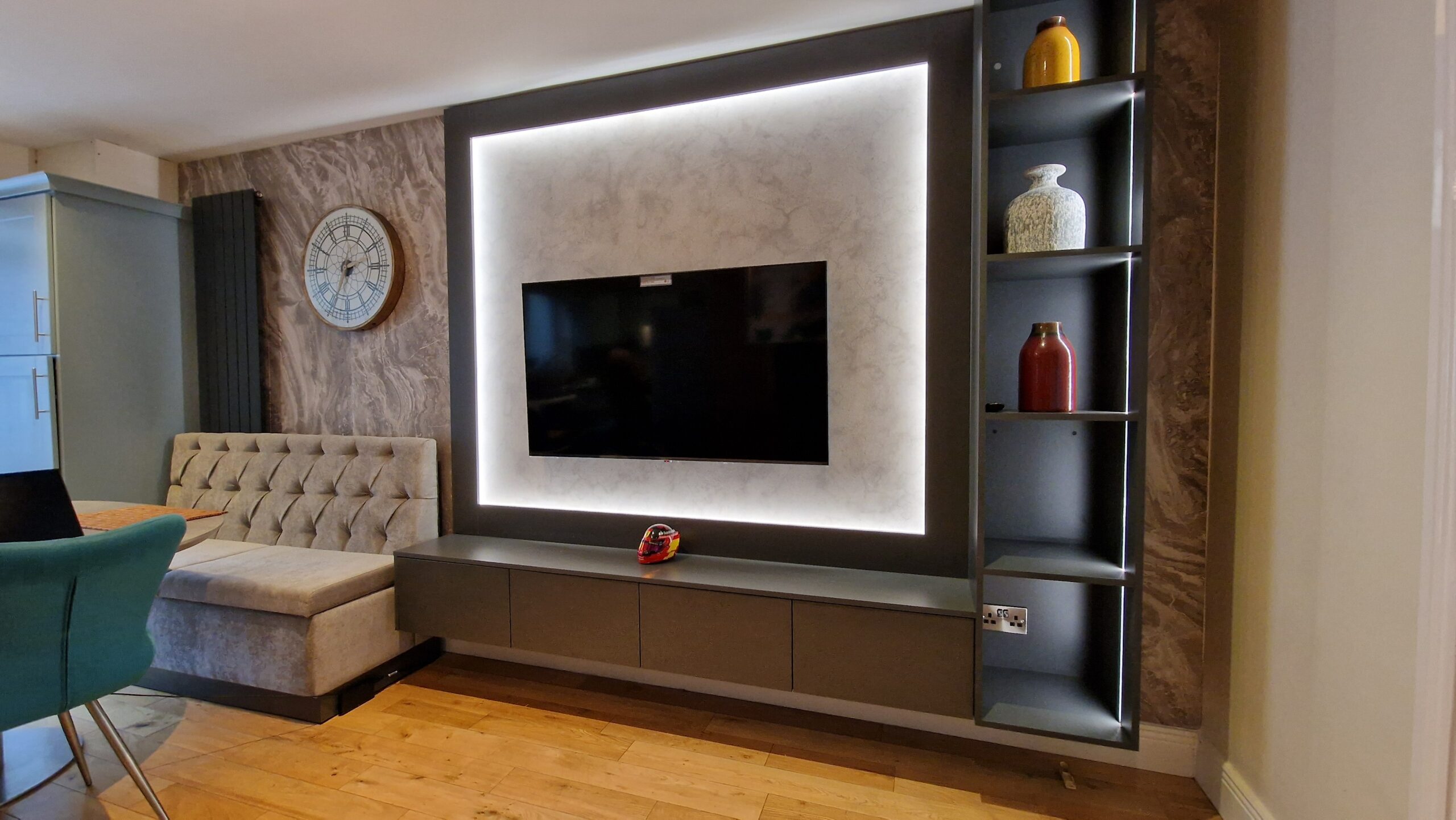 Bespoke Feature Wall – Modern Design