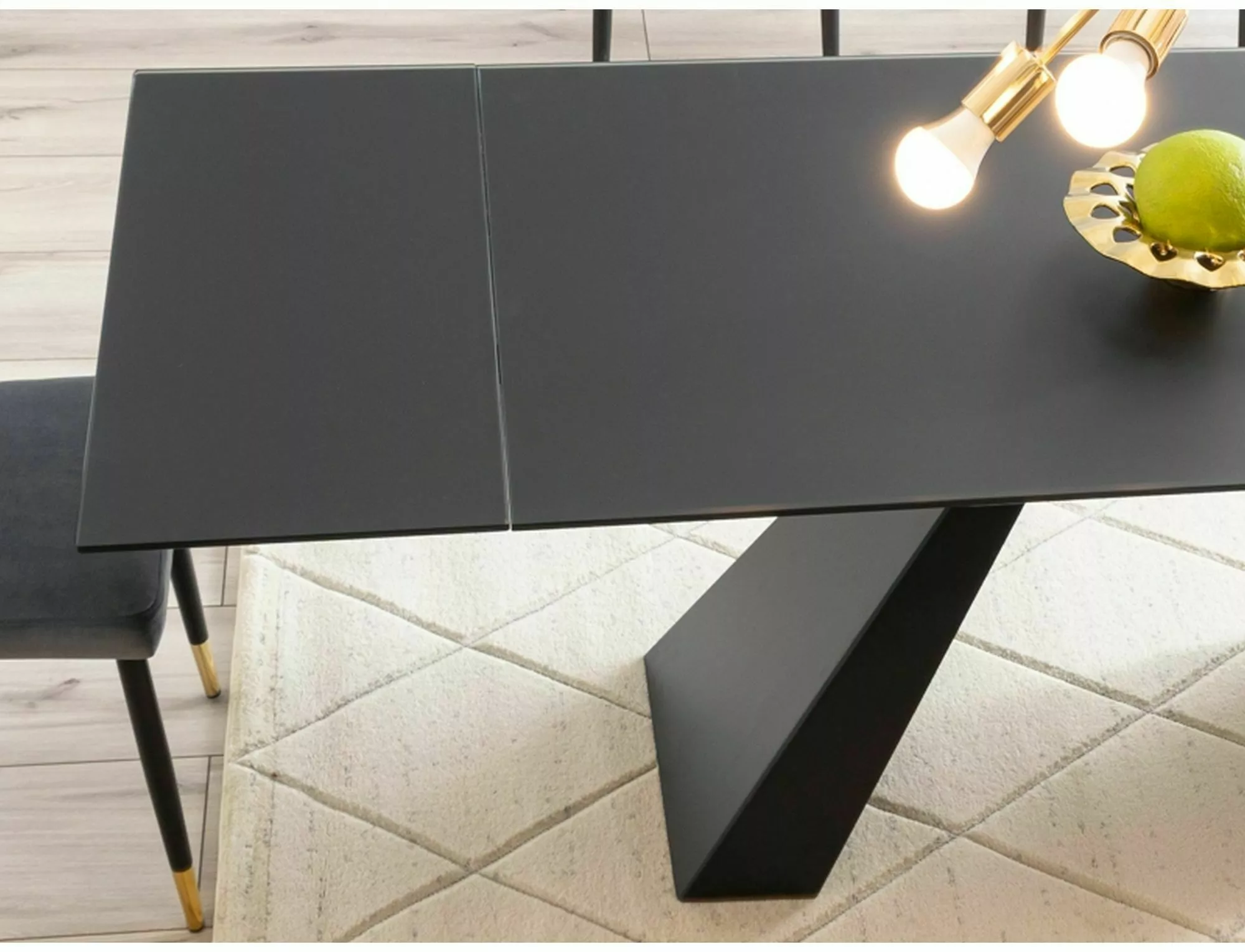 Salvadore Black extendable dining table dimensions 160 to 240cm